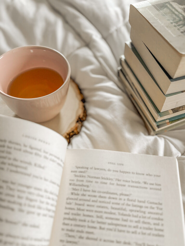 How to Set Reading Goals You’ll Actually Enjoy (and Stick to)